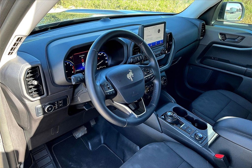 Used 2024 Ford Bronco Sport Badlands image 12