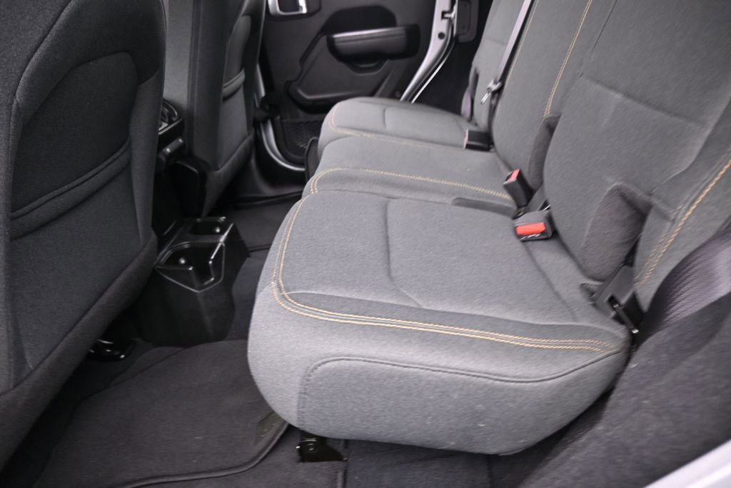 Used 2024 Jeep Wrangler Sport S AWD/4WD image 30