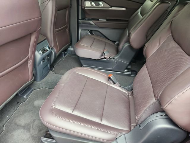New 2026 Ford Explorer Platinum RWD image 19