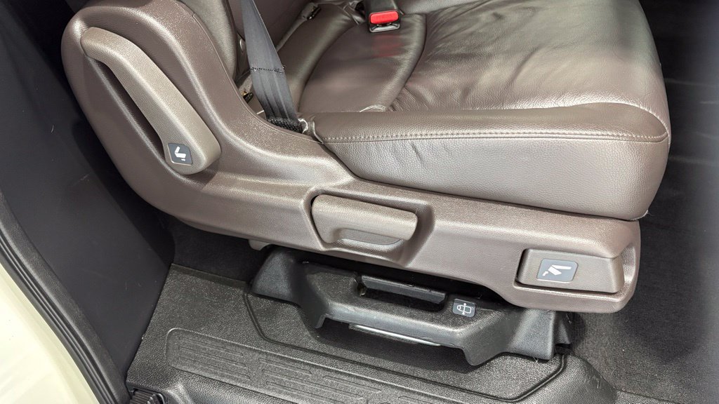 Used 2019 Honda Odyssey Elite image 30