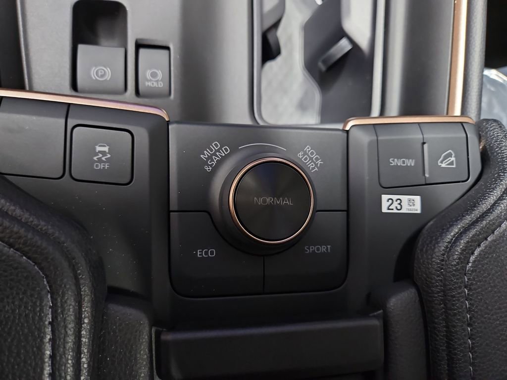 New 2026 Toyota Grand Highlander AWD Hybrid image 23