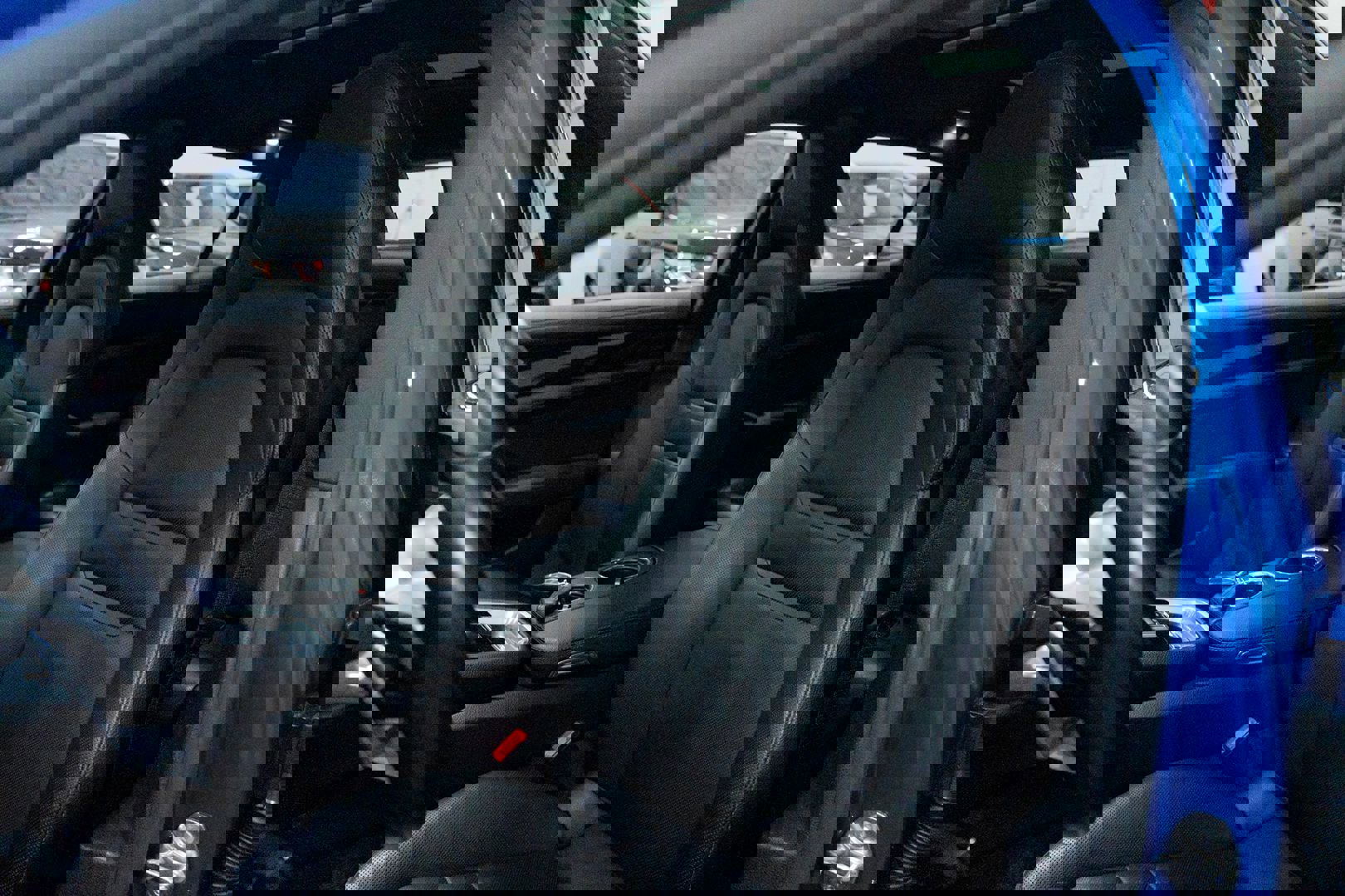 Used 2017 Porsche Panamera 4S image 23