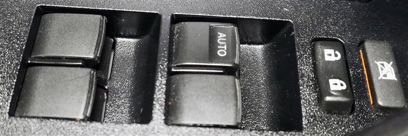 Used 2017 Toyota Corolla SE w/ Body Protection Package image 32