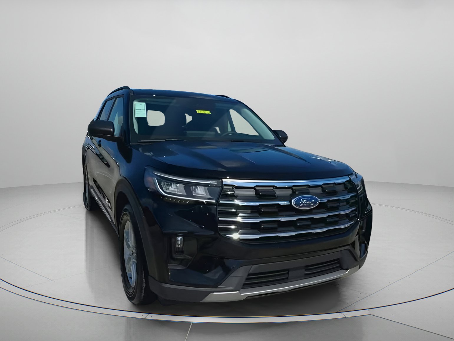 New 2025 Ford Explorer Active w/ Active Comfort Package image 6