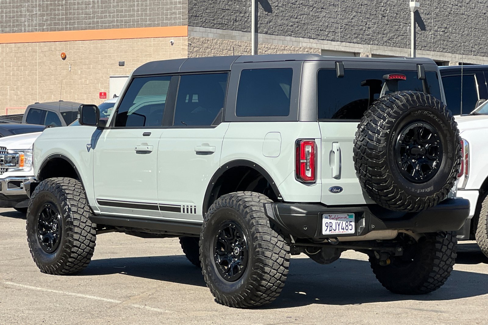 Certified 2021 Ford Bronco First Edition AWD/4WD image 6