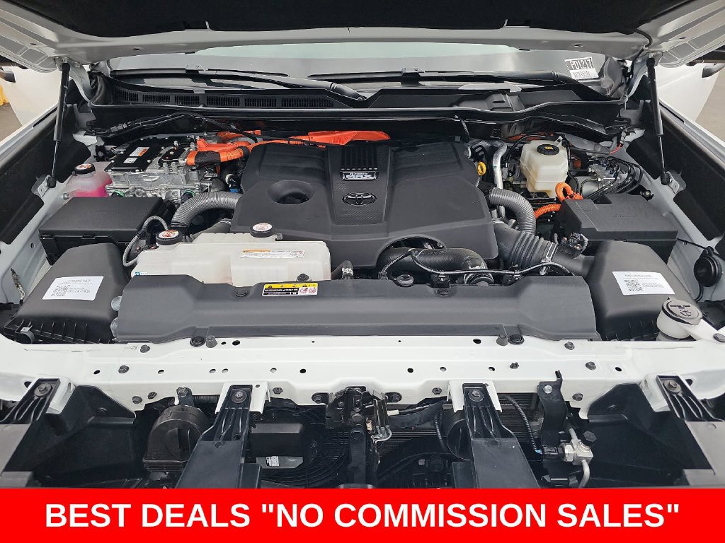 Used 2025 Toyota Tundra TRD Pro AWD/4WD image 30