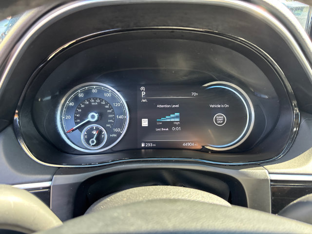 Used 2025 Genesis GV70 2.5T AWD/4WD image 17