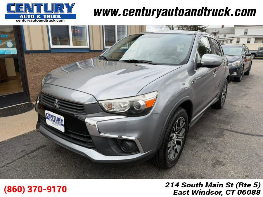 Used 2017 Mitsubishi Outlander Sport ES image 1