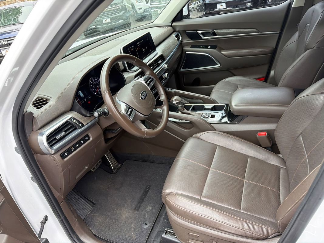 Used 2021 Kia Telluride SX w/ Towing Package FWD image 14