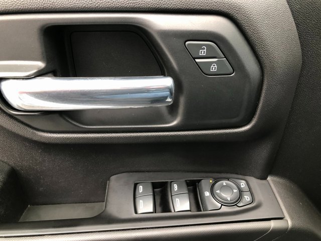 Used 2019 Chevrolet Silverado 1500 Custom Trail Boss w/ Custom Convenience Package image 15