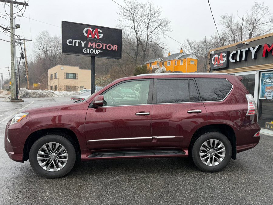 Used 2014 Lexus GX 460 Luxury w/ Driver Support Package image 3