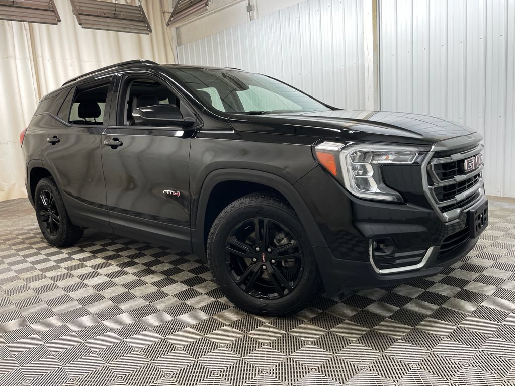 Certified 2024 GMC Terrain AT4 w/ Tech Package AWD/4WD image 50