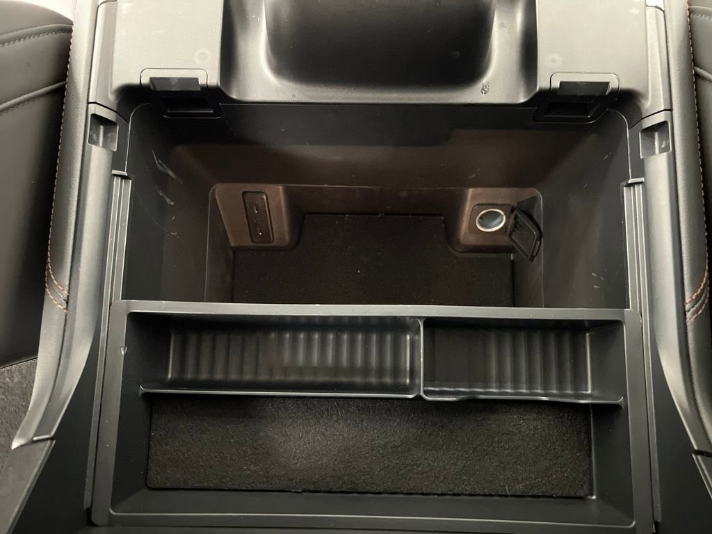 Used 2025 Ford Expedition Active image 49