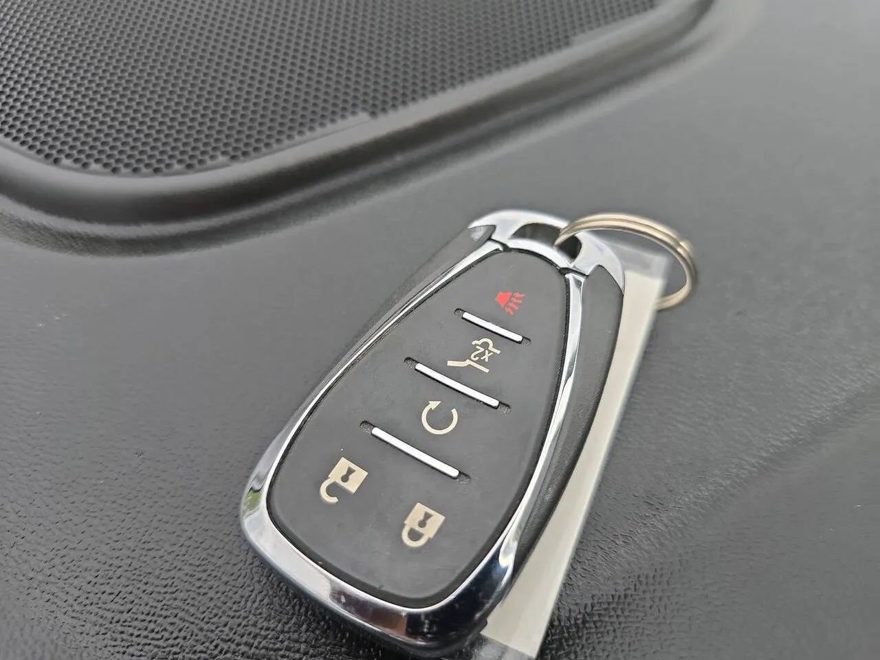 Used 2022 Chevrolet Equinox Premier AWD/4WD image 27