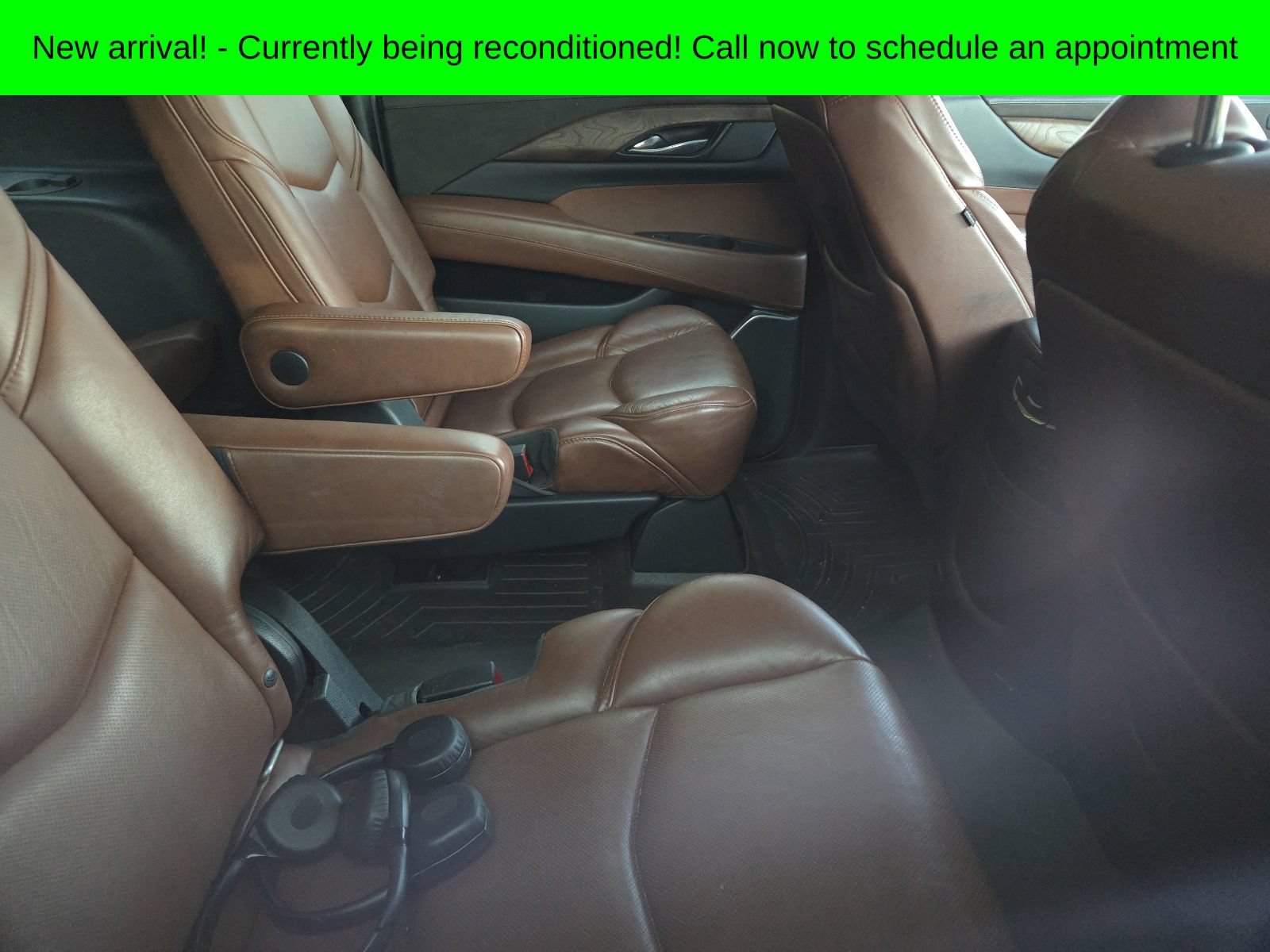 Used 2019 Cadillac Escalade ESV Luxury AWD/4WD image 8