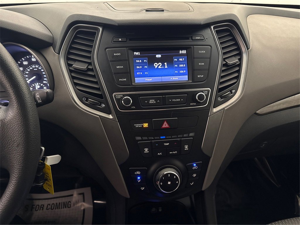 Used 2018 Hyundai Santa Fe Sport image 29