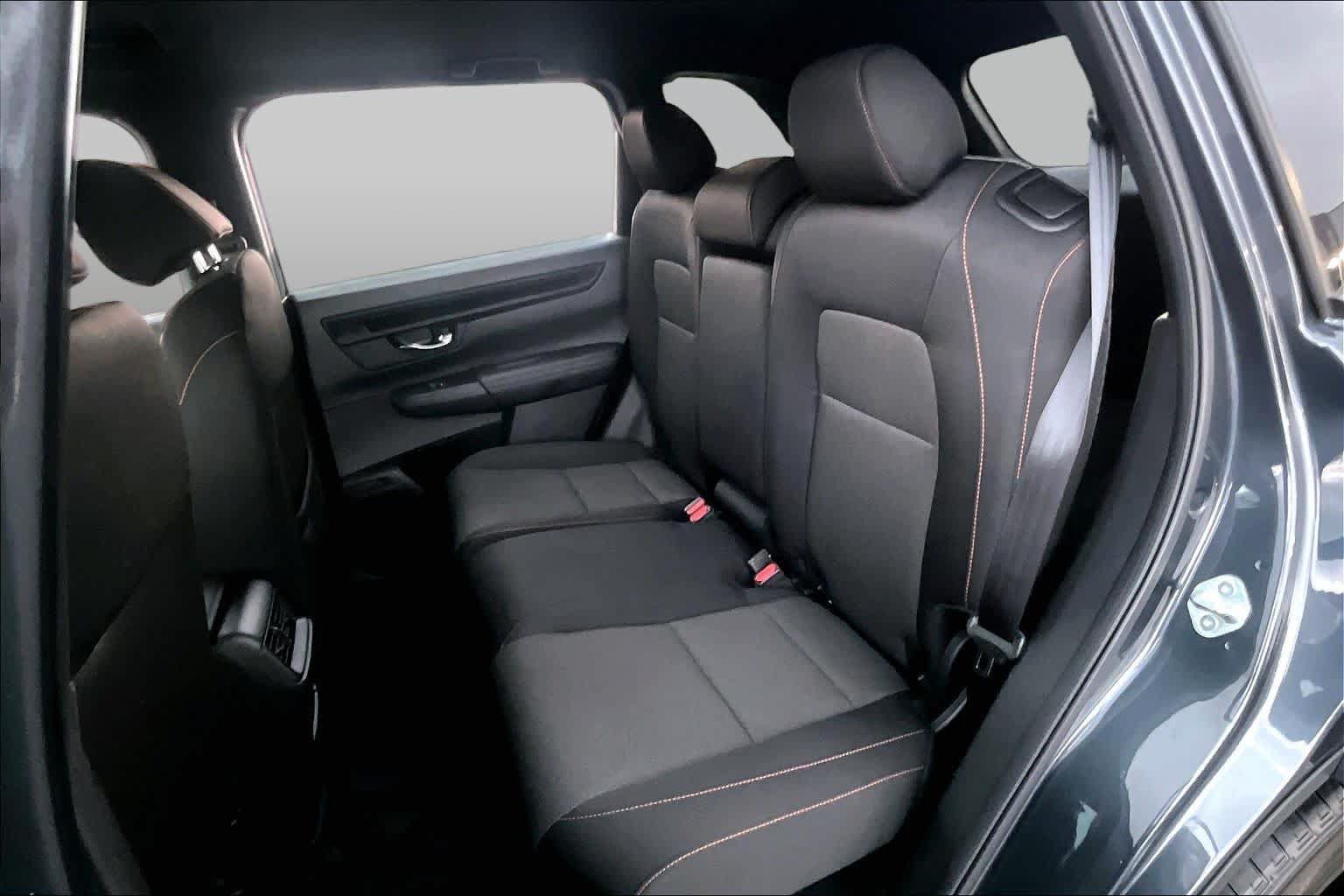 Used 2025 Honda CR-V Sport image 19