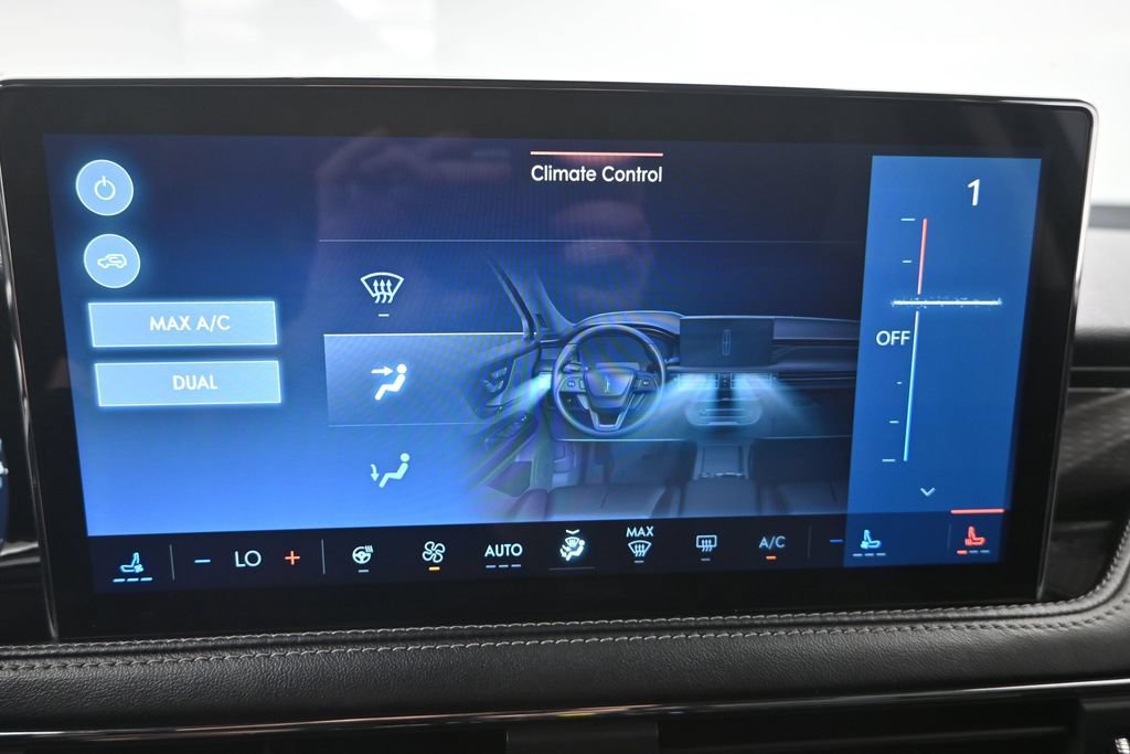 Used 2023 Lincoln Corsair Reserve w/ Equipment Group 201A AWD/4WD image 20