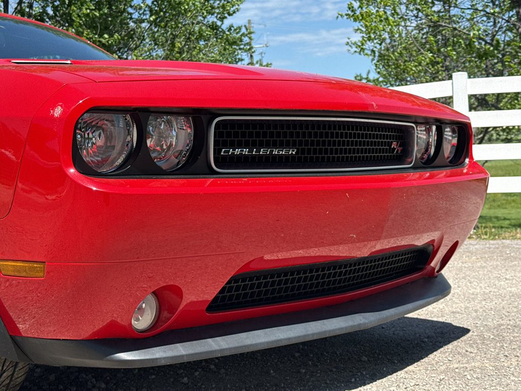 Used 2013 Dodge Challenger R/T RWD image 12