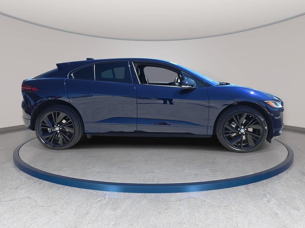 Certified 2024 Jaguar I-PACE R-Dynamic HSE AWD/4WD image 4