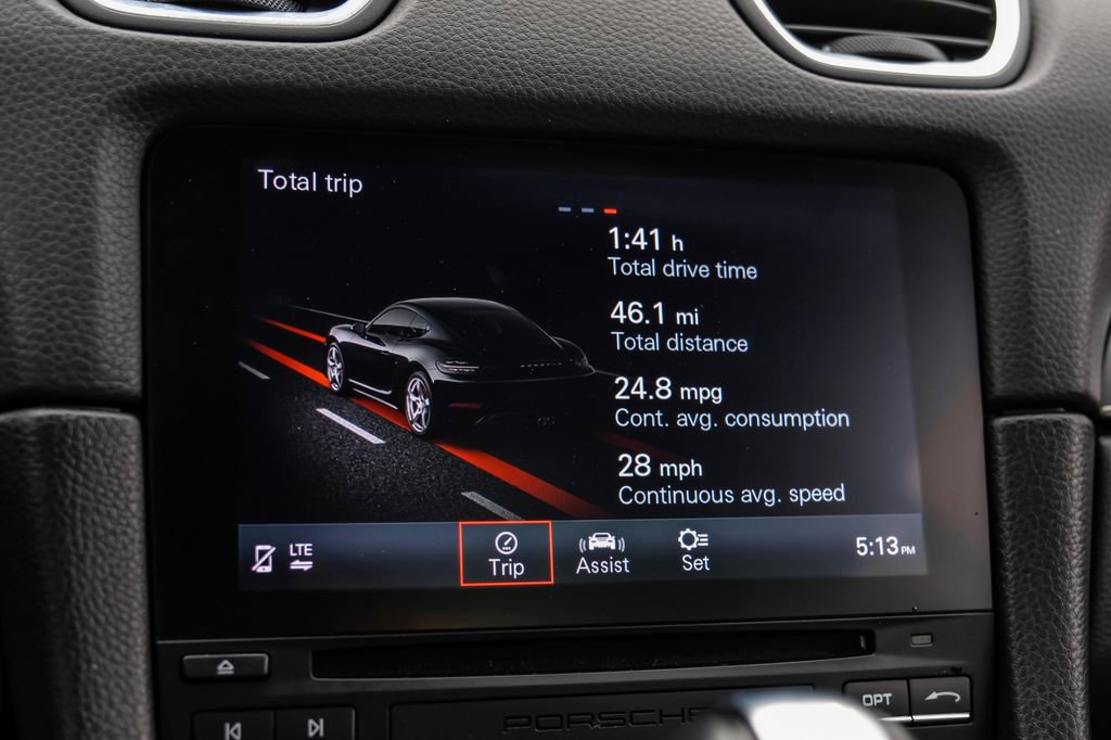 Used 2022 Porsche 718 Cayman RWD image 32
