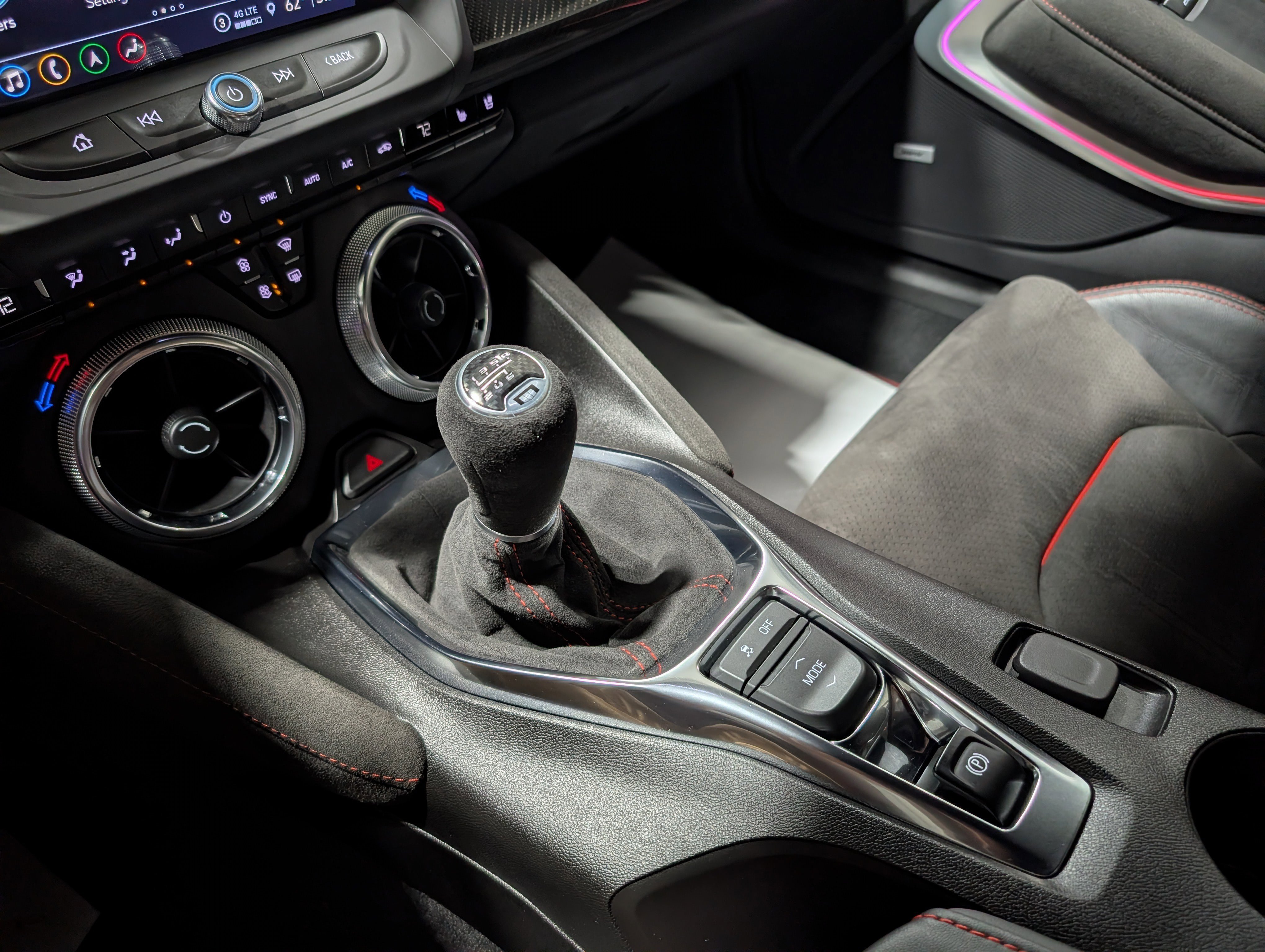 Used 2021 Chevrolet Camaro ZL1 w/ LPO, ZL1 Protection Package image 24