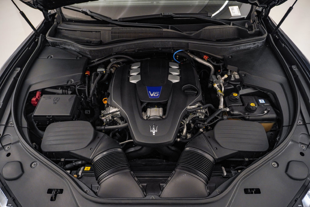 Certified 2023 Maserati Levante Modena AWD/4WD image 25