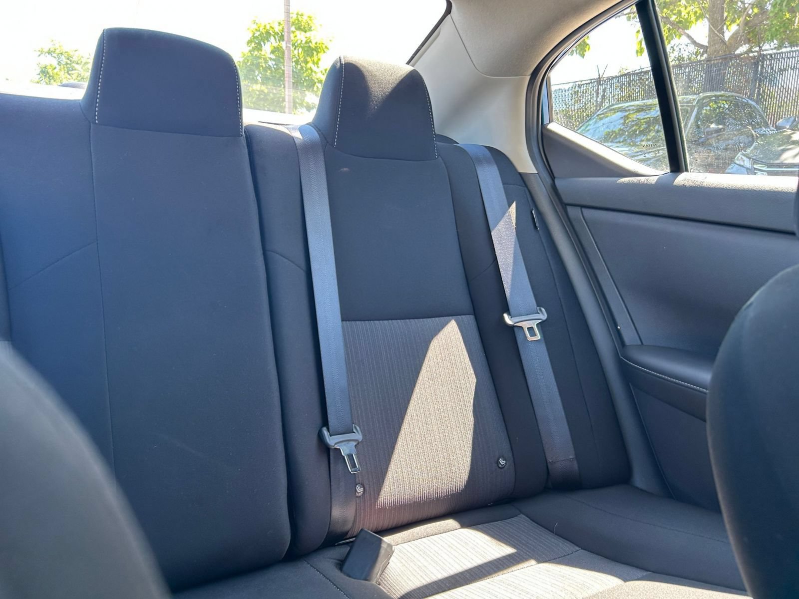 Used 2025 Nissan Sentra SV FWD image 32