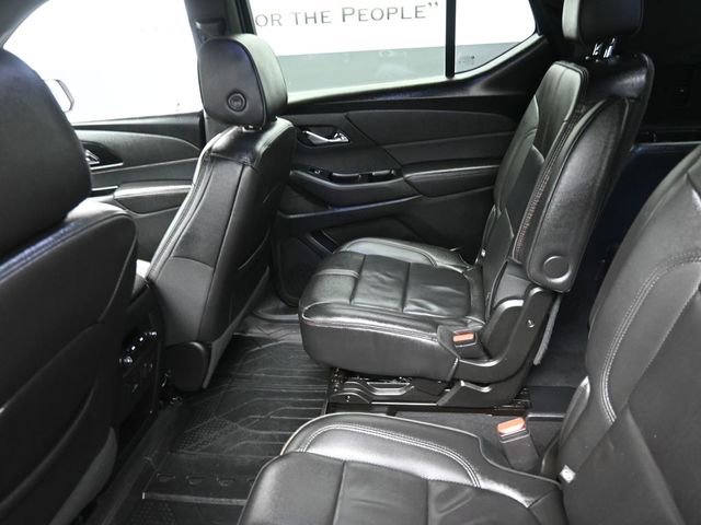 Used 2023 Chevrolet Traverse RS w/ LPO, Floor Liner Package image 23