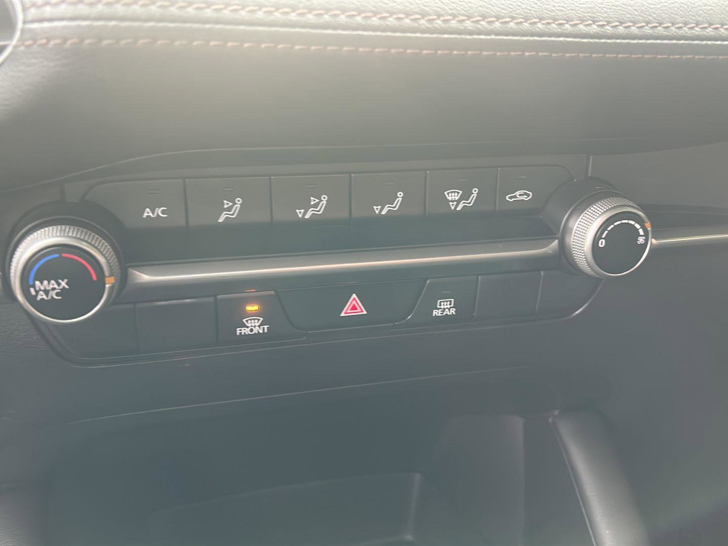 Used 2022 MAZDA MAZDA3 s image 15