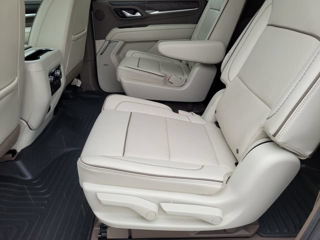 Used 2024 GMC Yukon XL Denali AWD/4WD image 26