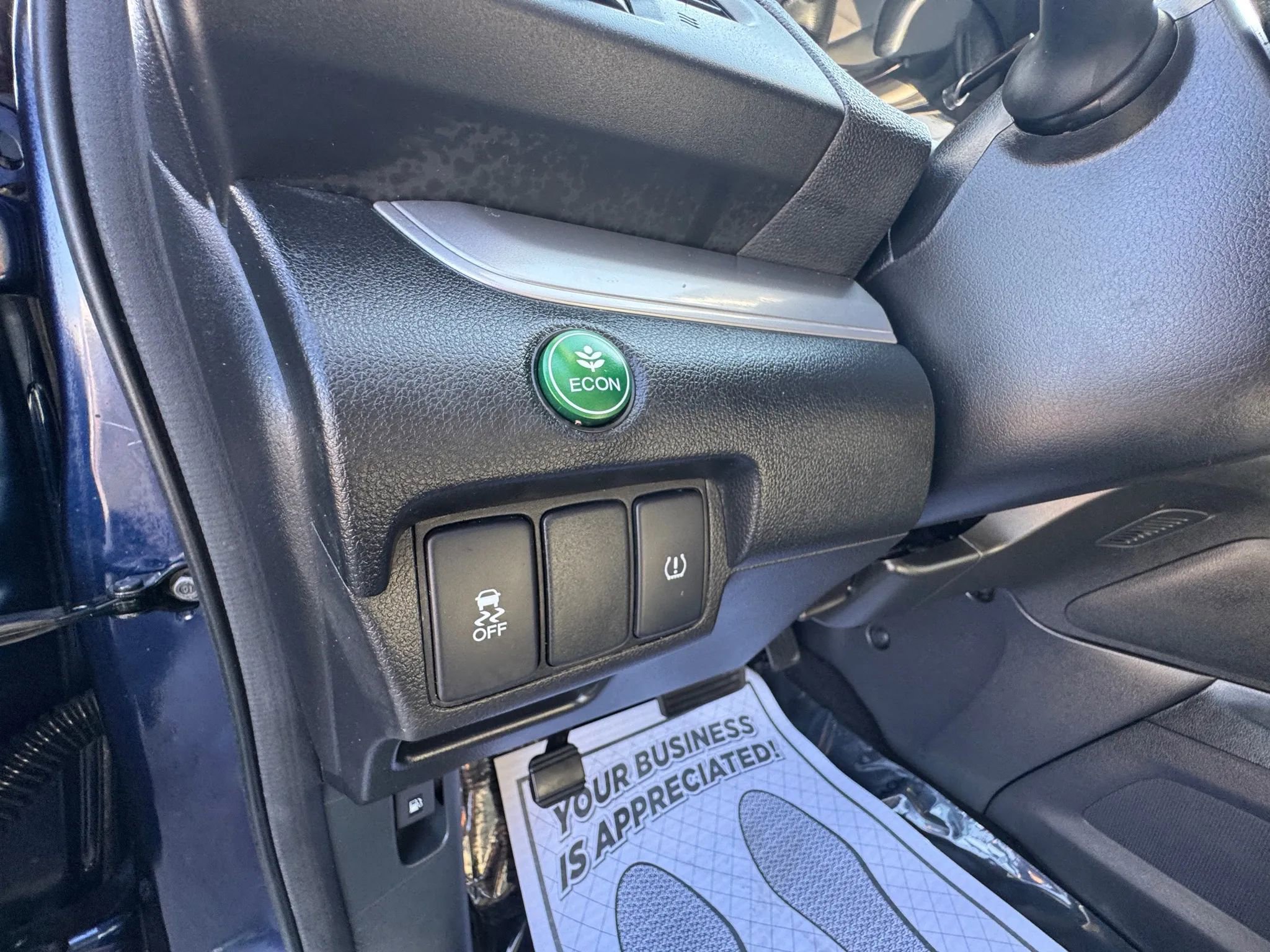 Used 2015 Honda CR-V LX image 22