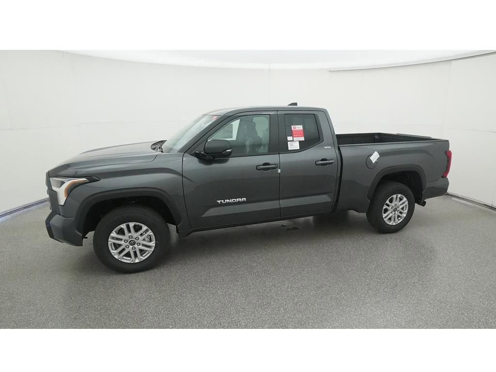 Used 2024 Toyota Tundra SR5 w/ SR5 Premium Package AWD/4WD image 2