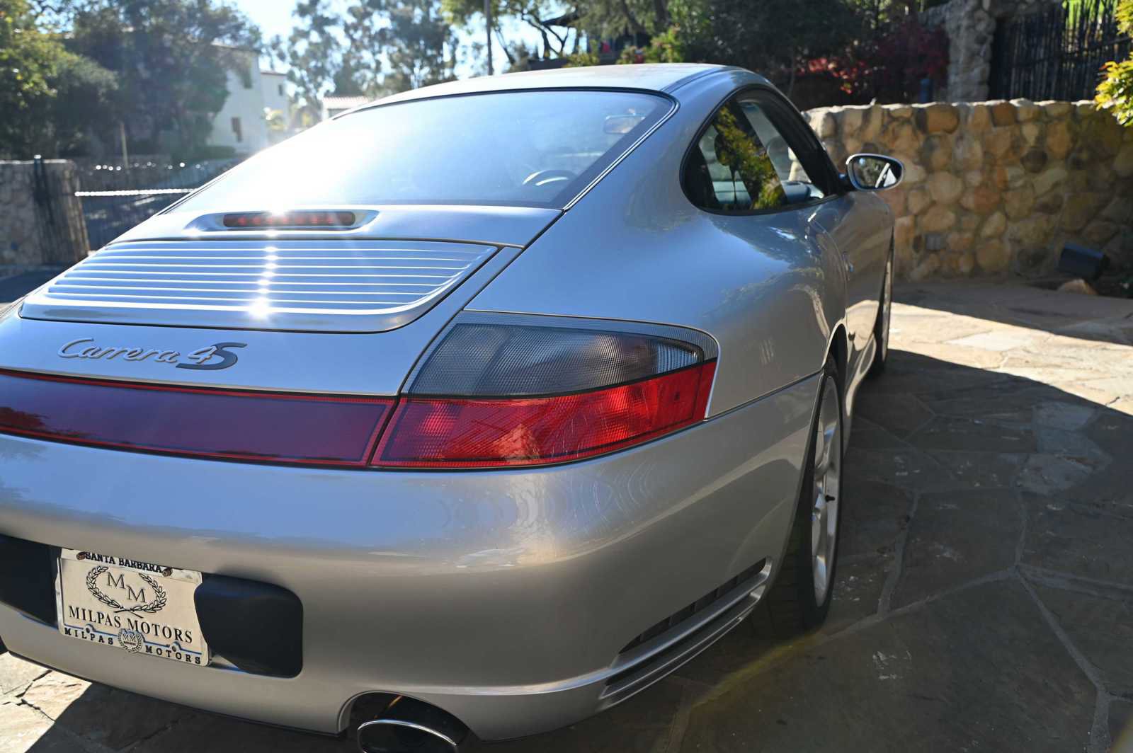 Used 2003 Porsche 911 Carrera 4S image 8