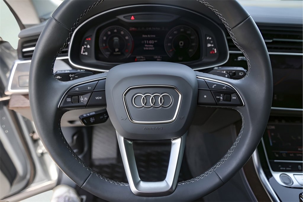Used 2024 Audi Q8 Prestige image 15