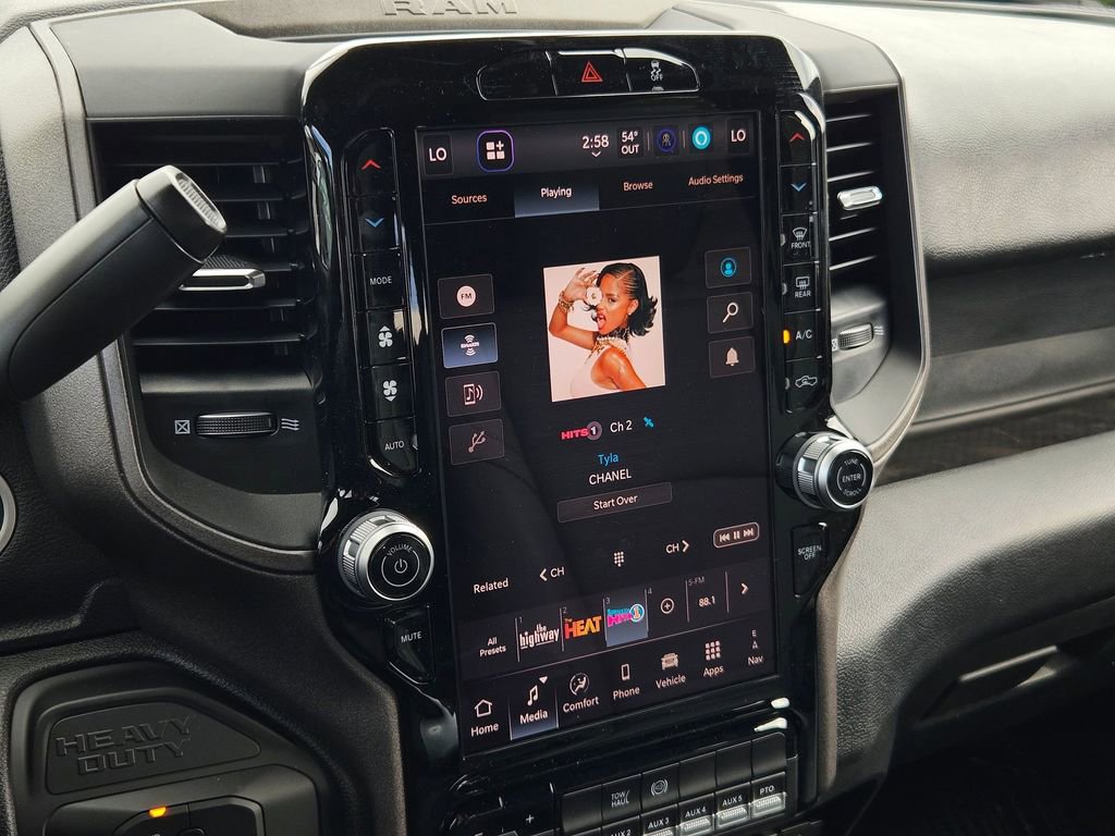 New 2026 RAM 5500 Tradesman AWD/4WD image 17