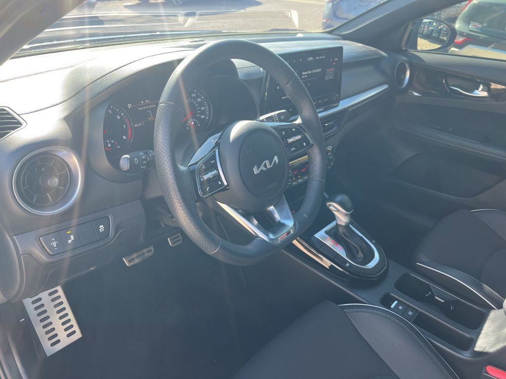 Certified 2024 Kia Forte GT-Line image 6