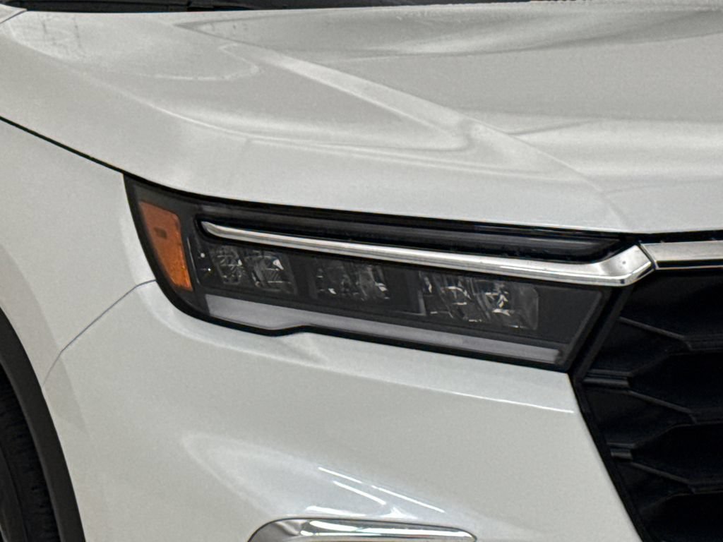 Certified 2025 Honda Pilot EX-L image 5