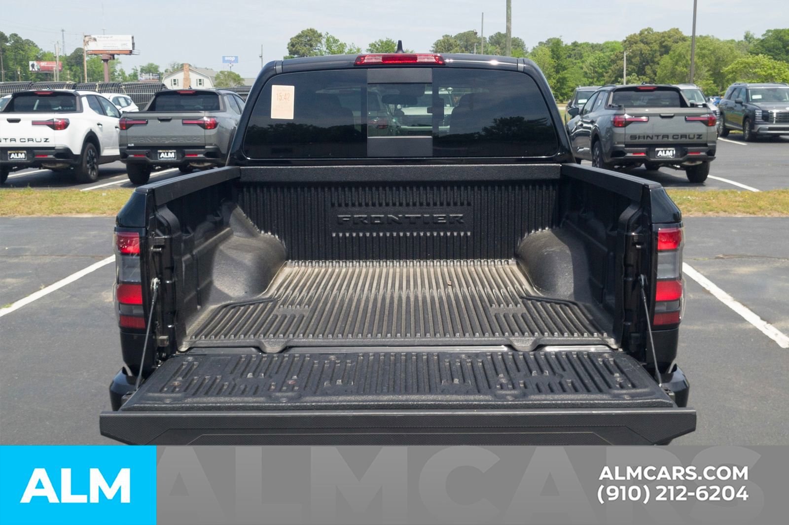 Used 2026 Nissan Frontier 4x4 Crew Cab image 9