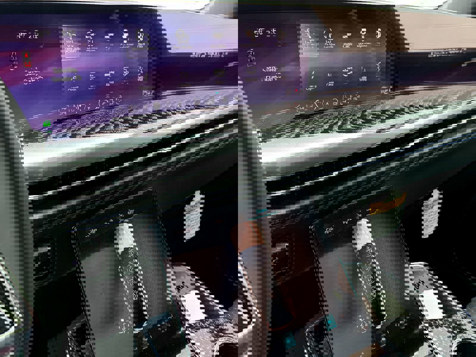 New 2025 Cadillac Escalade IQ Sport 1 w/ Smart Trailering package image 16