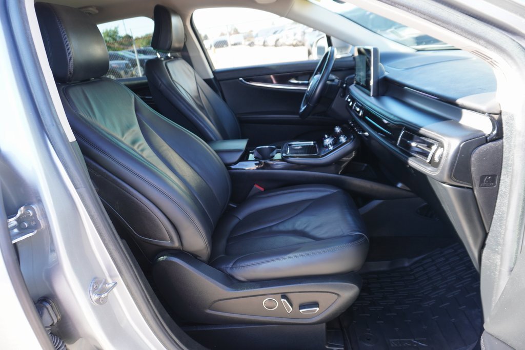 Used 2021 Lincoln Nautilus FWD w/ Equipment Group 101A image 24