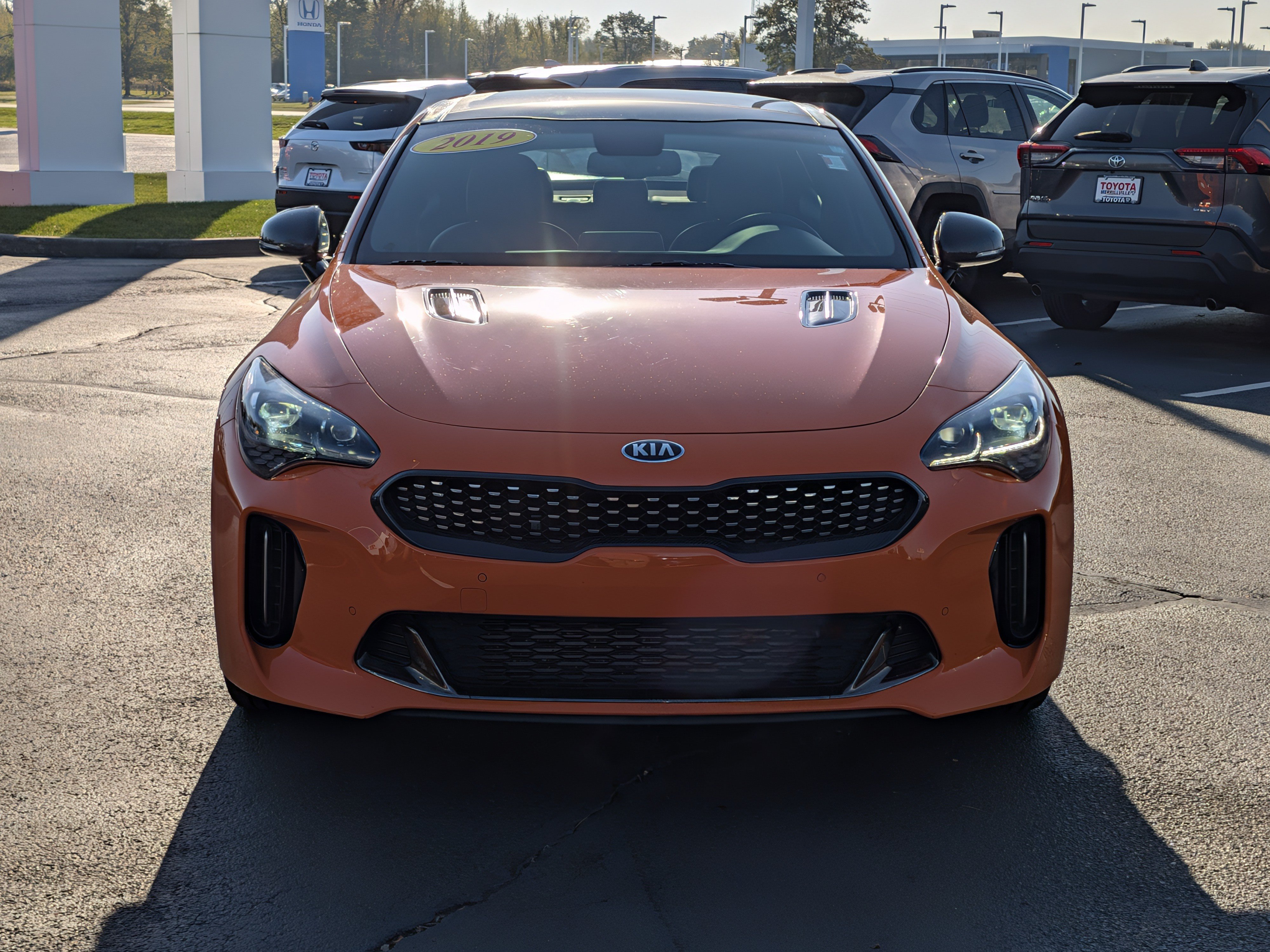 Used 2019 Kia Stinger GTS AWD/4WD image 2