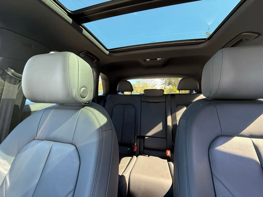 Used 2022 Audi Q3 2.0T Premium image 22