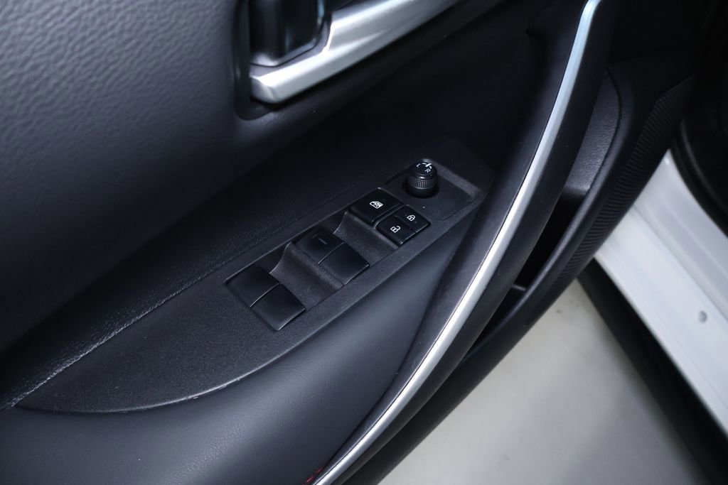 Used 2024 Toyota Corolla SE image 12