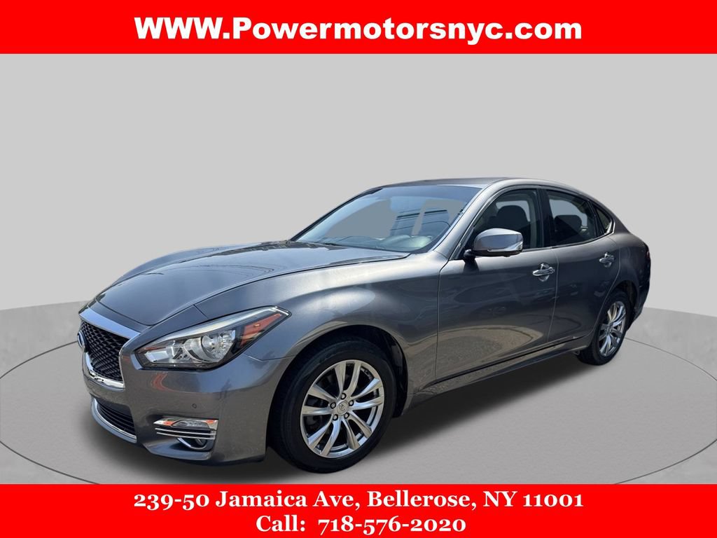 Used 2017 INFINITI Q70 3.7