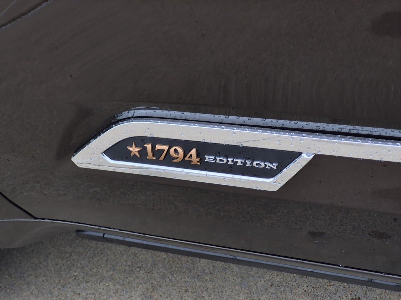 Used 2022 Toyota Tundra 1794 Edition AWD/4WD image 10