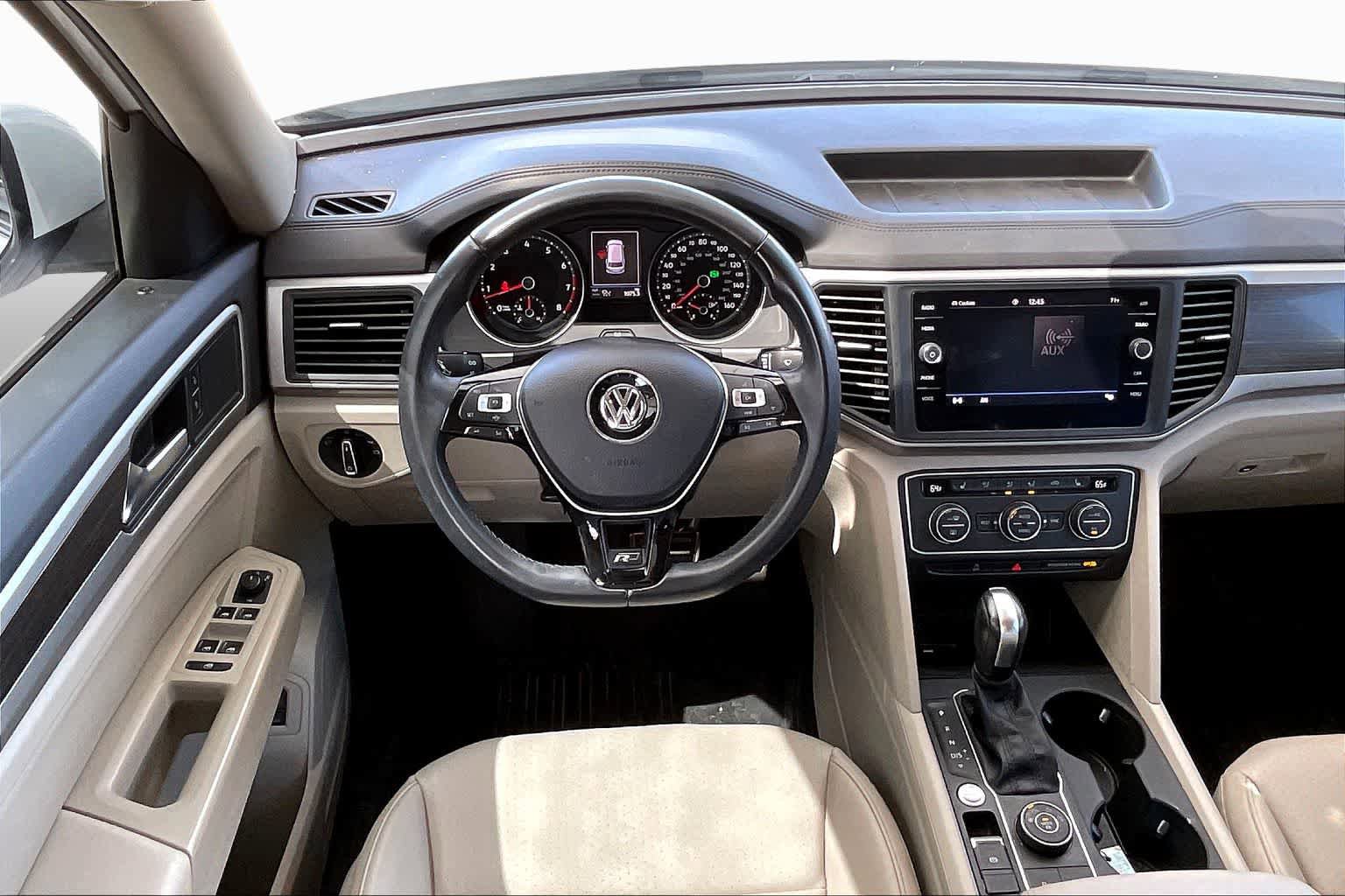 Used 2020 Volkswagen Atlas SE AWD/4WD image 6