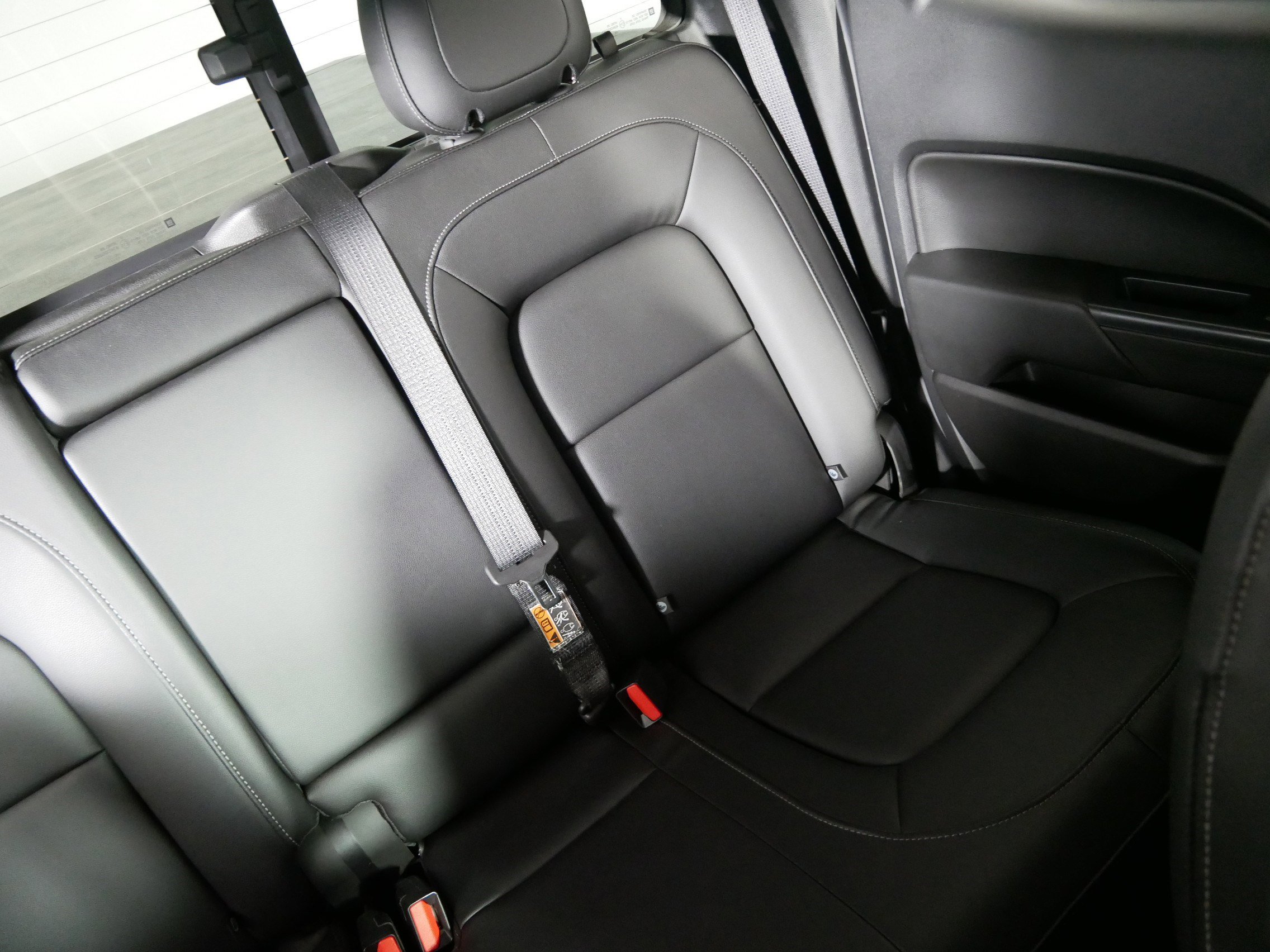 Used 2019 Chevrolet Colorado ZR2 w/ ZR2 Midnight Special Edition image 14