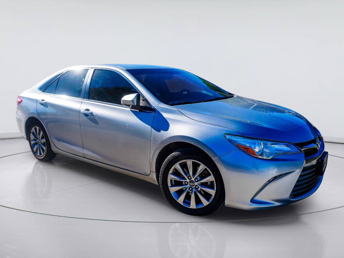 Used 2017 Toyota Camry XLE