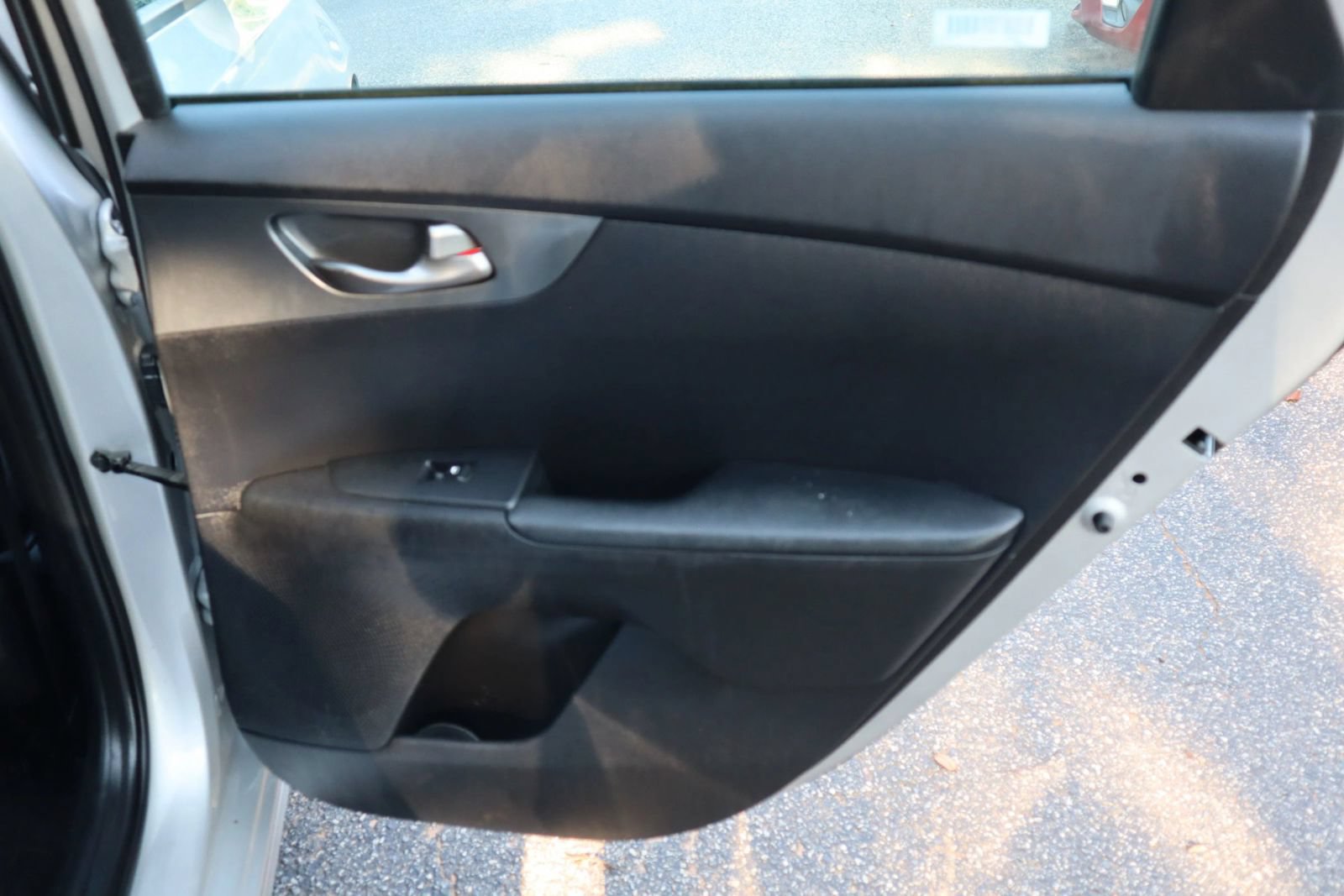 Used 2021 Kia Forte LXS FWD image 17